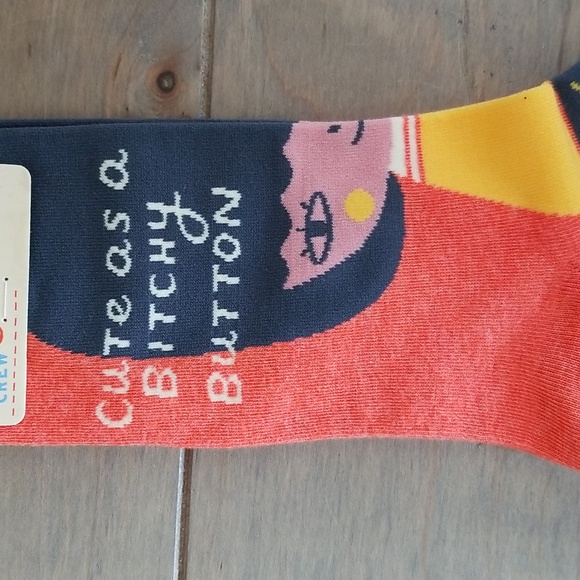 Cute as a B****y Button Crew Socks by Blue Q - Picture 5 of 12